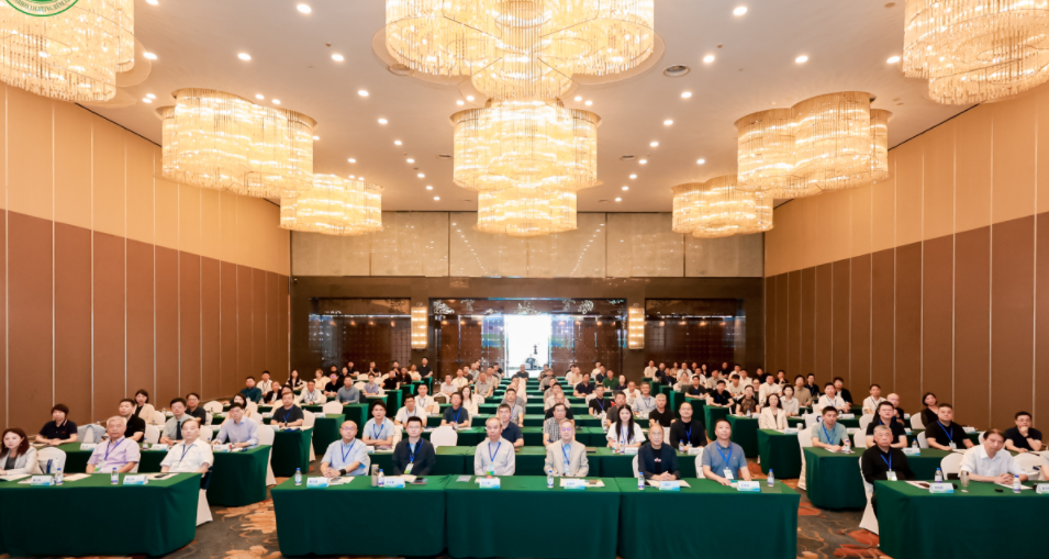 Read more about the article 茂硕电源亮相苏州2025低碳照明创新应用论坛，以智控技术点亮低碳转型新路径